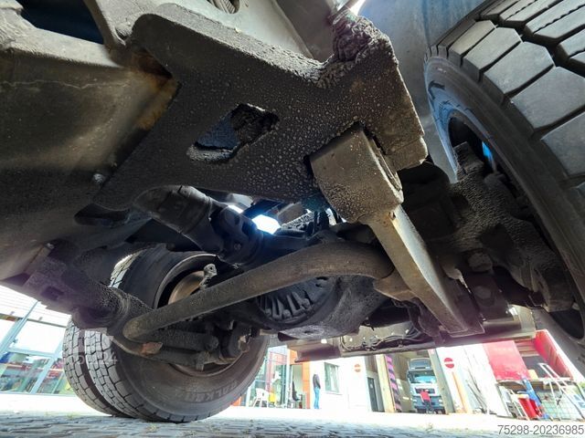 Tracteur routier standard Terberg YT222 (Umsetzer Mafi, Kamag)