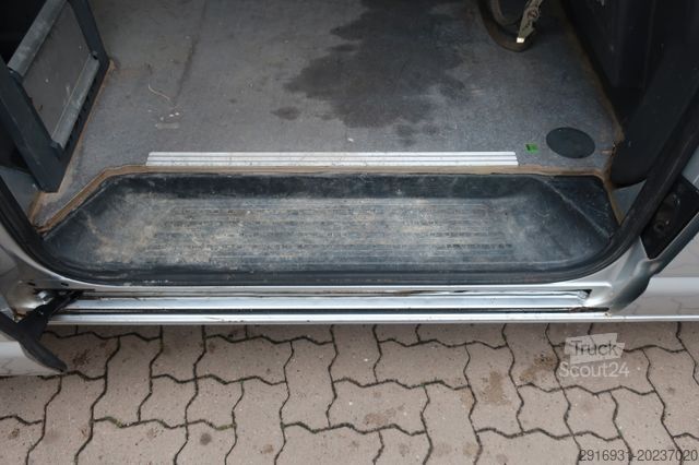 Dobozos furgon VOLKSWAGEN T5 Transporter Kasten 4Motion/Klima/AHK/FN: 209