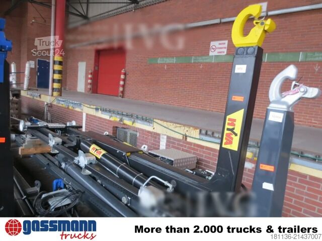 Крюковой мусоровоз  T20-47-S Abrollanlage