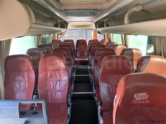King Long XMQ6900, 2011 року випуску, 37 місць для сидіння, Євро 5 King Long XMQ6900