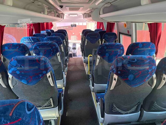 King Long XMQ6900, 2011 року випуску, 37 місць для сидіння, Євро 5 King Long XMQ6900