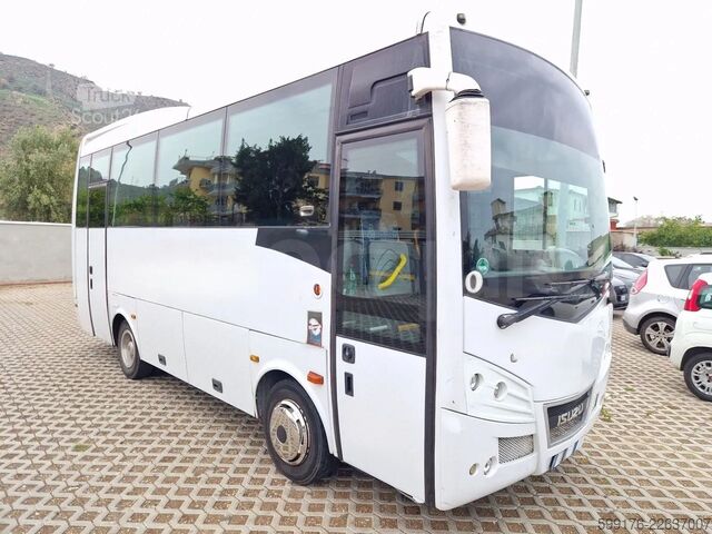 Isuzu Novo, 2012, 29 posti, Euro 5 Isuzu Novo