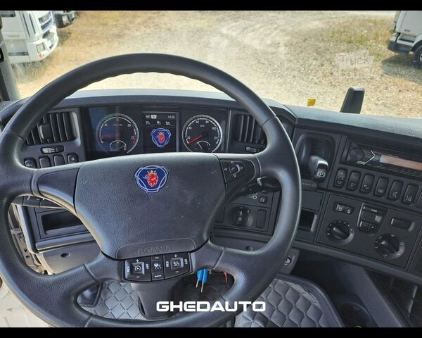 Standart çekici ünitesi SCANIA SCANIA - SCANIA R450 - TRATTORE