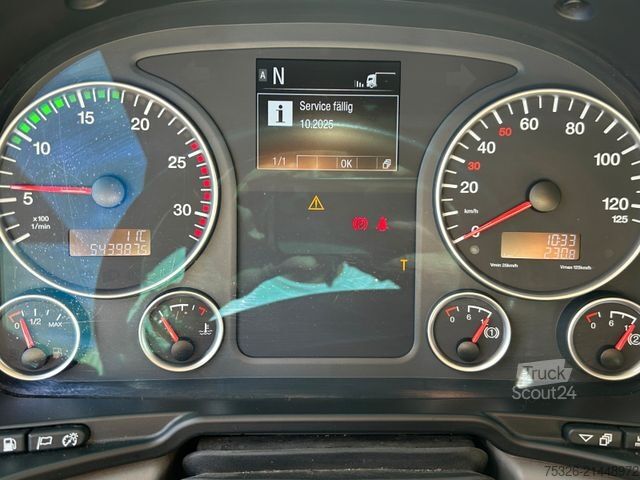 Standard tractor unit MAN TGX 18.500