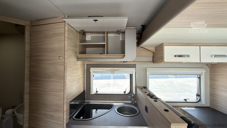 Autocaravana semi-integrada 2024 Fiat Ducato Weinsberg Carasuite Entièrement équipé | Couchages pour 5