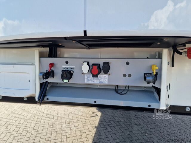 Kølet/frosset transport Schmitz Cargobull NEW - SKO 24 Thermoking SLXi 300 Frigo - Hooks/...