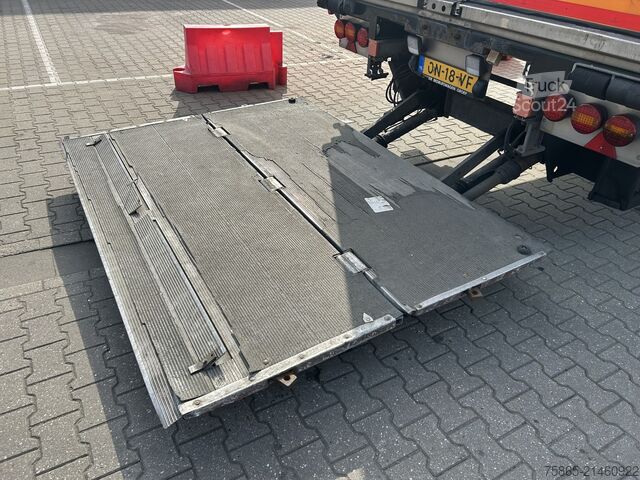 Trasporto refrigerato/congelato Krone / SOR Iberica-S3E / Carrier Vector 1550 Reefer ...