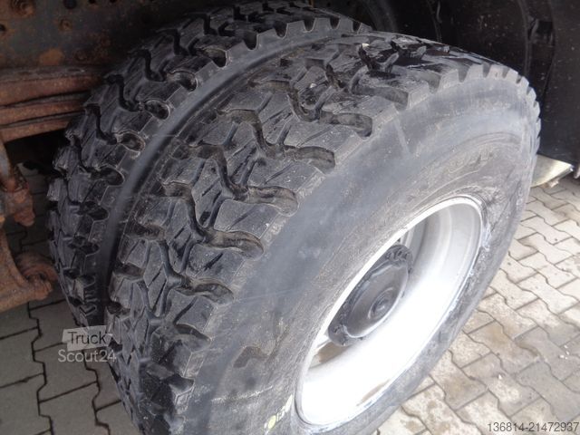 Tovornjak prekucnik MERCEDES-BENZ Actros 3240 8x4 Blatt Meiller 3-S-Kipper