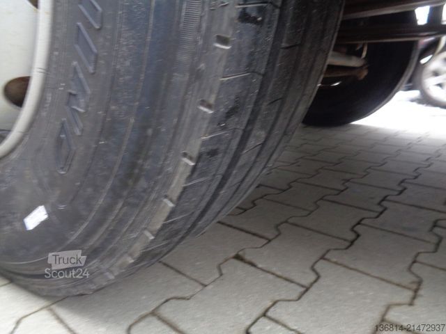 Tovornjak prekucnik MERCEDES-BENZ Actros 3240 8x4 Blatt Meiller 3-S-Kipper
