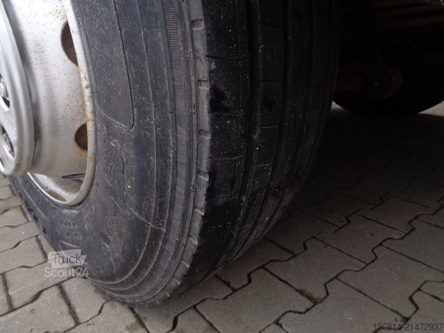 Tovornjak prekucnik MERCEDES-BENZ Actros 3240 8x4 Blatt Meiller 3-S-Kipper