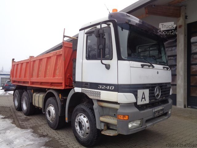Tristrani prekucnik MERCEDES-BENZ Actros 3240 8x4 Blatt Meiller 3-S-Kipper