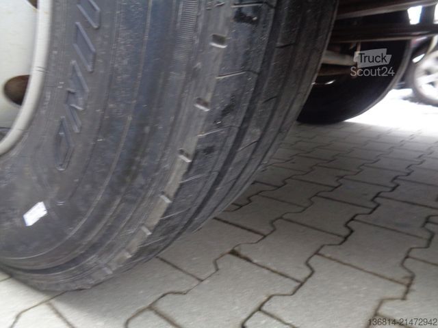 Tristrani prekucnik MERCEDES-BENZ Actros 3240 8x4 Blatt Meiller 3-S-Kipper