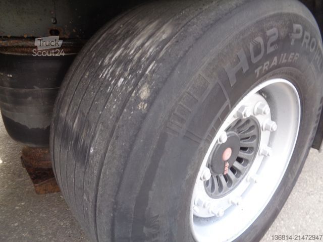 Semi-remorque bâchée KÖGEL SN24 MEGA 435/50 R19,5 SAF