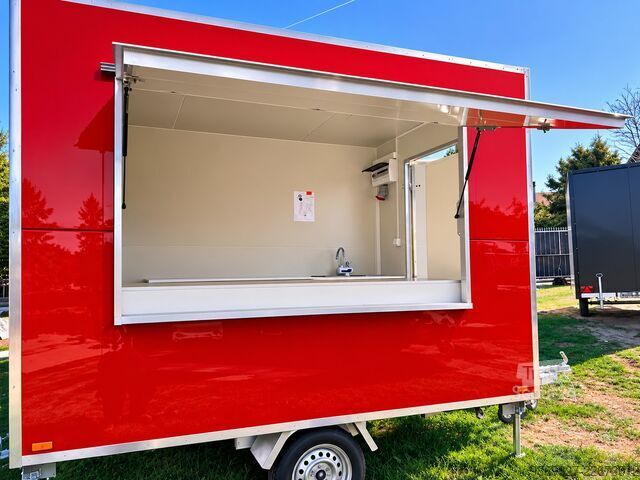 PRZYCZEPA GASTRONOMICZNA Solution Energy 