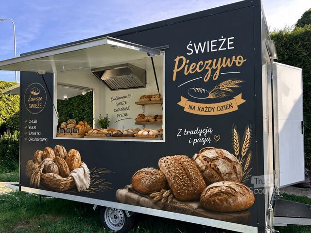 PRZYCZEPA GASTRONOMICZNA Solution Energy 