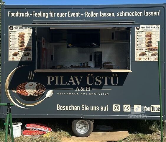 PRZYCZEPA GASTRONOMICZNA Solution Energy 
