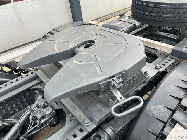 Standaard-SZM Mercedes-Benz Actros 3340 S 6x4 Tractor Head