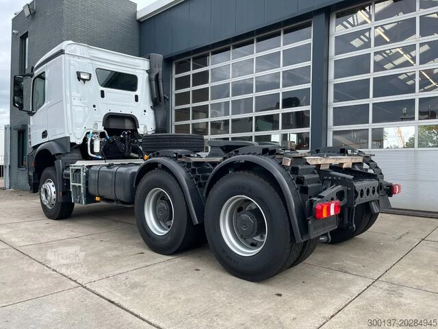 Standaard-SZM Mercedes-Benz Actros 3340 S 6x4 Tractor Head