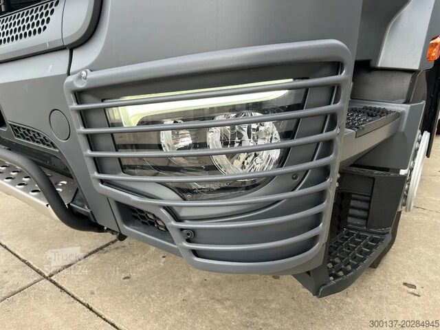Standaard-SZM Mercedes-Benz Actros 3340 S 6x4 Tractor Head