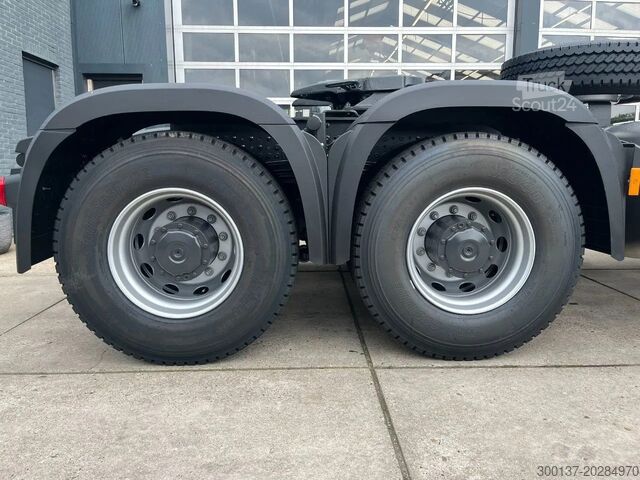 Standaard-SZM Mercedes-Benz Actros 3348 S 6x4 Tractor Head