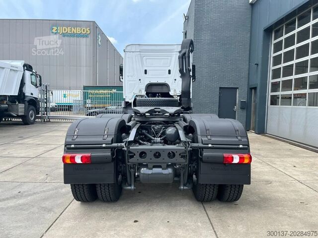 Standaard-SZM Mercedes-Benz Actros 3348 S 6x4 Tractor Head