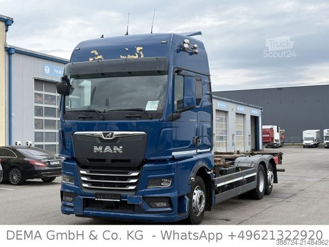 Maināms virsbūves kravas automobilis MAN TGX 26.470*E6d*Intarder*AHK*Lift*TÜV*AHK*Klima*