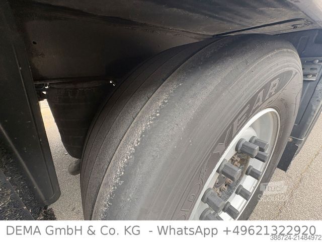 Chladírenský návěs SCHMITZ CARGOBULL SSCBS3B*Rohrbahnen*Palettenkasten*Meet*Fleisch*