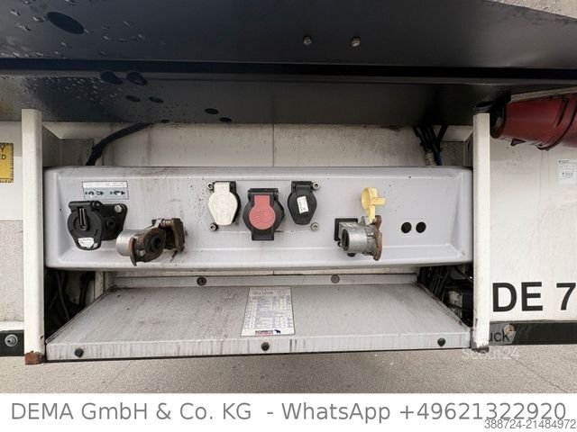 Chladírenský návěs SCHMITZ CARGOBULL SSCBS3B*Rohrbahnen*Palettenkasten*Meet*Fleisch*