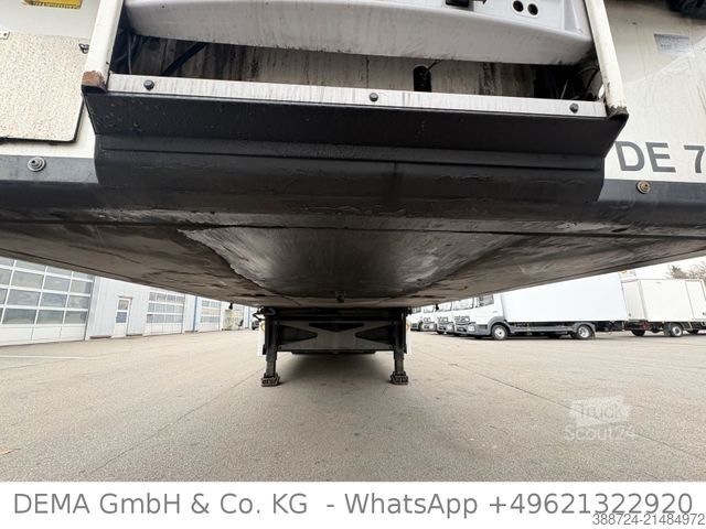 Chladírenský návěs SCHMITZ CARGOBULL SSCBS3B*Rohrbahnen*Palettenkasten*Meet*Fleisch*