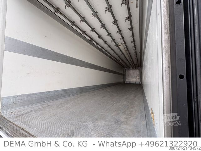 Chladírenský návěs SCHMITZ CARGOBULL SSCBS3B*Rohrbahnen*Palettenkasten*Meet*Fleisch*