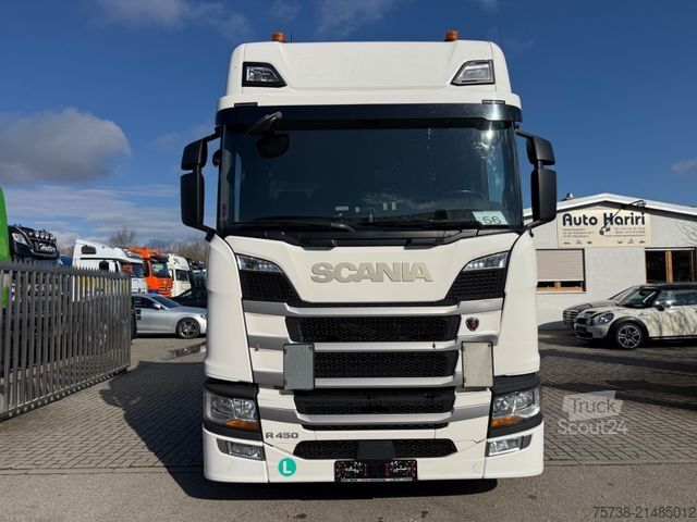 Ciągnik siodłowy typu volume SCANIA R450 Lowliner/Leder/Hubsattelkupplung/Navi
