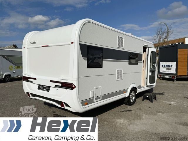 Caravane HOBBY De Luxe 545 KMF Mod. 2026 ausgestellt Garage,