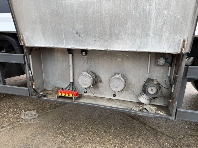 Camion-citerne MAN TGA + Esterer Tankzug