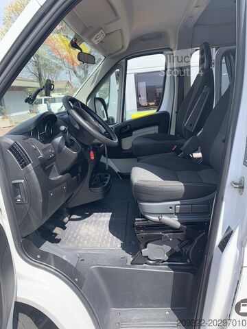 Lakókocsi Fiat Ducato Camper | 2 Posti Letto Cucina | Pronto a Viaggiare