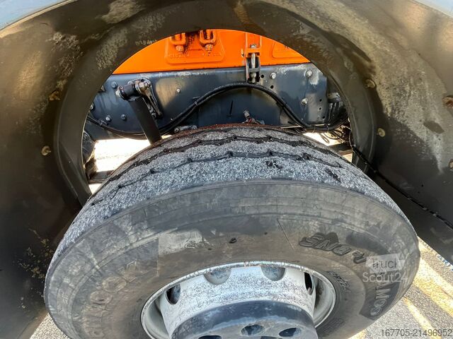 Concrete mixer truck Astra HD9 84.48