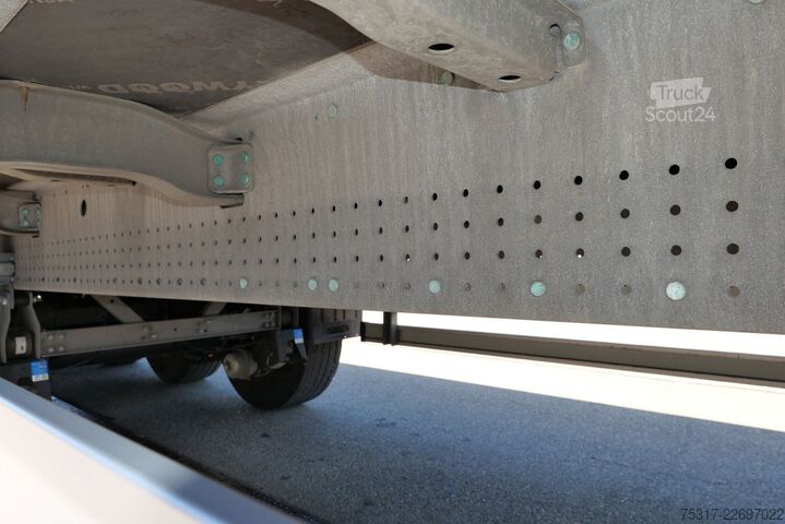 Gesloten oplegger SCHMITZ CARGOBULL SKO 24/ DOPPELSTOCK / ZURRLEISTE / 2 x LIFTACHSE