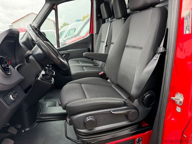 Furgon z wysokim dachem MERCEDES-BENZ Sprinter 315 CDI Klima AHK L2H2 3 Sitzer