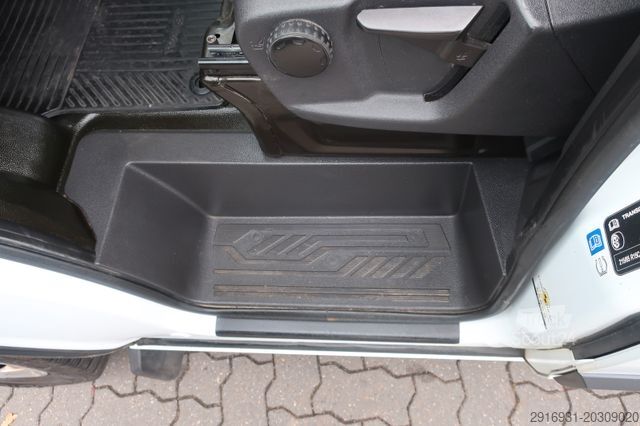 Minibus FORD Transit 2. Hand / 9 Sitzer / Tempomat / FN: 88