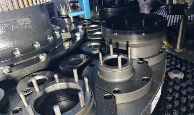 UhU Nutzfahrzeuge GmbH UhU Nutzfahrzeuge GmbH UhU Nutzfahrzeuge GmbH