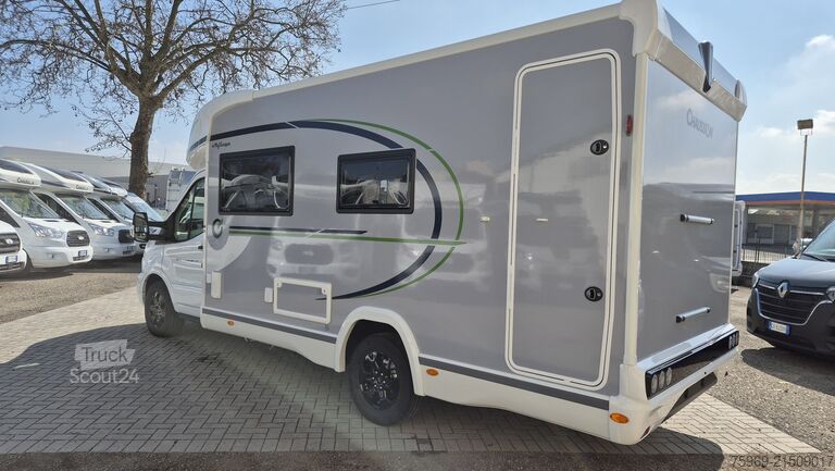 Autocaravana semi-integrada Chausson 640 TITANIUM LINE M26