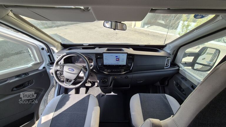 Autocaravana semi-integrada Chausson 640 TITANIUM LINE M26