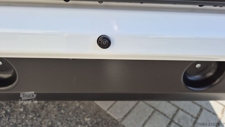 Autocaravana semi-integrada Chausson 640 TITANIUM LINE M26