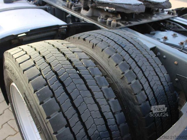 Trattore stradale volumetrico DAF XF 480, EURO 6, LOWDECK, SEC. AIR CONDITIONING