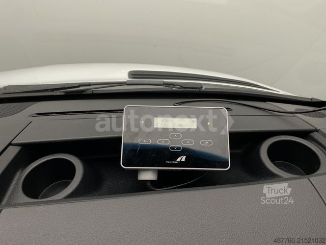 Vrachtwagen met bakwagen MERCEDES-BENZ Sprinter 519 Aut.*AHK 3,0t* Distronic+Kamera+Nav