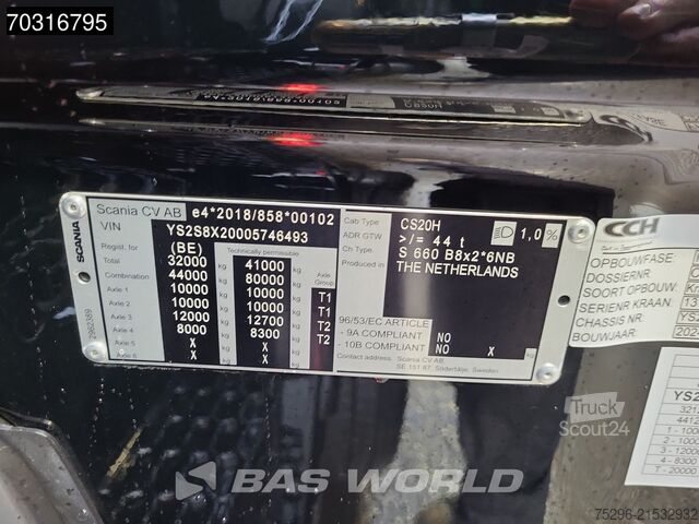 Scania S660 8X2 HMF 9520OK-RCS Żuraw, siodło, pełne zawieszenie pneumatyczne, oś podnoszona i skrętn Scania S660 8X2 HMF 9520OK-RCS Crane Kran Fifth wheel ...