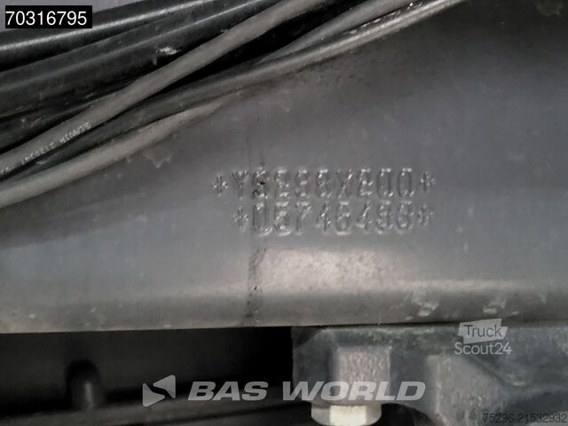 Scania S660 8X2 HMF 9520OK-RCS Żuraw, siodło, pełne zawieszenie pneumatyczne, oś podnoszona i skrętn Scania S660 8X2 HMF 9520OK-RCS Crane Kran Fifth wheel ...