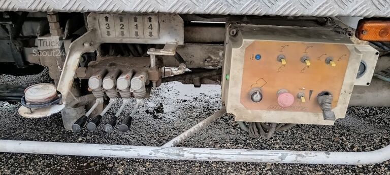 Kasa kamyoneti Mercedes-Benz Sprinter Multitel 180 ALU AF - 18 m