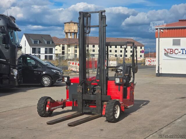 Iekrāvējs MOFFETT M4 25.3 MITNAHMESTAPLER * 2.5T * DUPLEXMAST * 4M