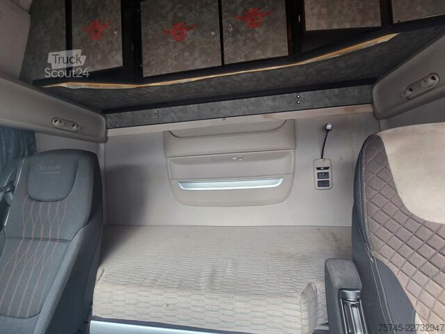 Влекач за голям обем DAF XF 480 * STANDKLIMA * TEMP * RETARDER * SPURHALT