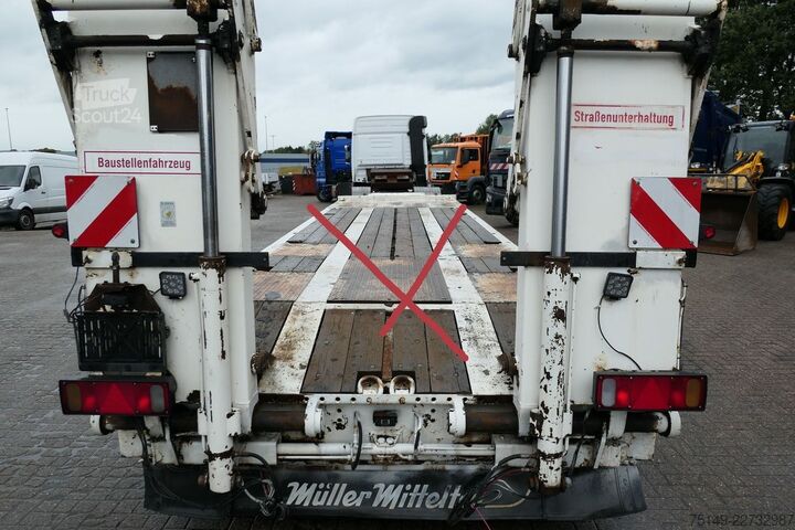 Zema kravnes piekabe MÜLLER-MITTELTAL hydr. Auffahrrampen seitl. verschiebbar, geteilt